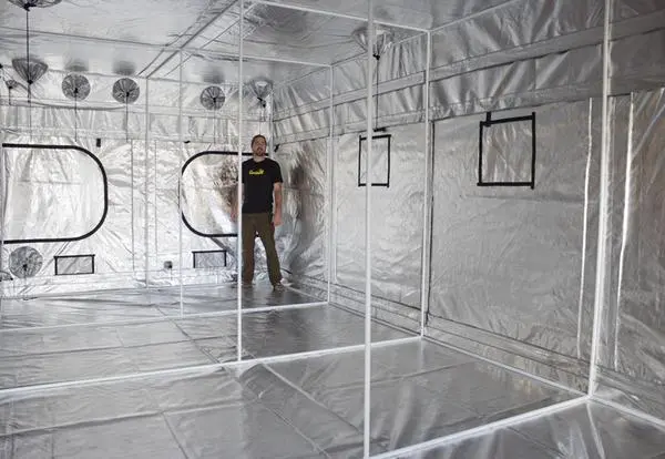 Gorilla Grow Tent 10x20