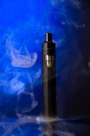 Smoking E-cigarette – Pros and Cons