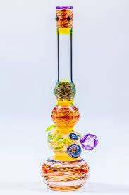 How Much Water to Put in a Bong